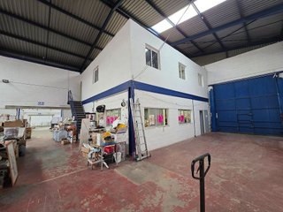 Nave industrial en alquiler en Camas