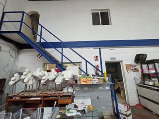 Nave industrial en alquiler en Camas