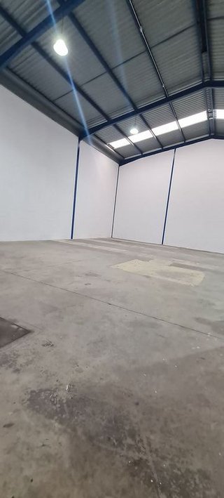 Nave industrial en alquiler en Camas