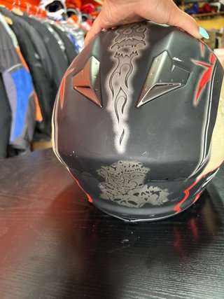 Casco de moto KBC