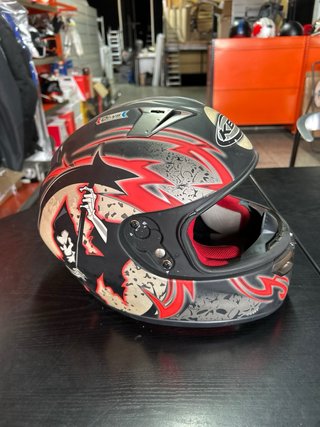 Casco de moto KBC