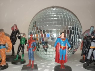 Figuras Marvel y dc de plomo
