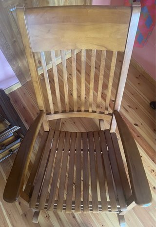Sedia a Dondolo in Legno