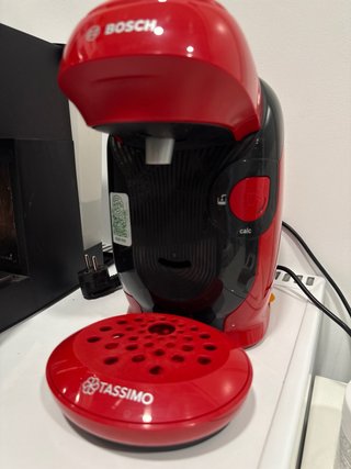 Cafetera Tassimo Bosch Roja