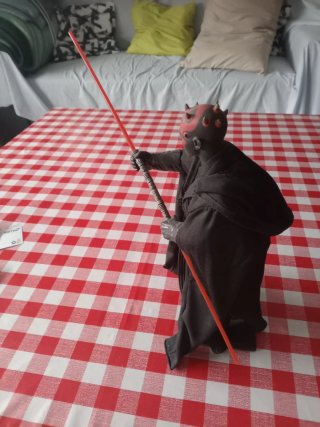 Figura Darth Maul 30cm Hasbro Star Wars