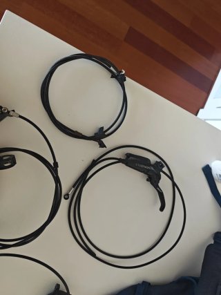 Juego Frenos SRAM Code R + Maneta