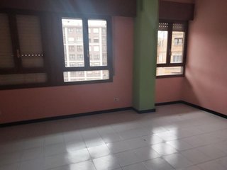 Local comercial en venta en Azeta - Abatxolo en Portugalete
