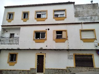 Casa adosada en venta en Pescadores-Saladillo en Algeciras