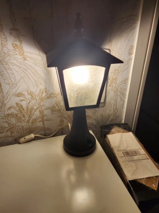 Piccole lampade da tavolo