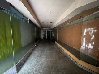 Local comercial en venta en Centro en Avilés