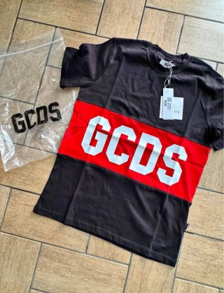 T-shirt GCDS misure disponibili dalla xs alla xxl