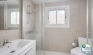 Chalet en venta en Empuriabrava en Castelló d´Empúries