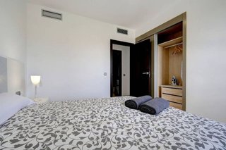 Piso en venta en Los Arqueros-Puerto del Almendro en Benahavís