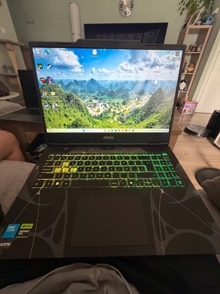 MSI Cyborg 15 RTX 5060