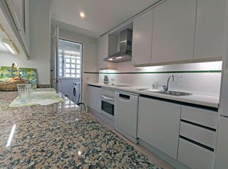 Piso en alquiler en La Carolina-Guadalpín en Marbella