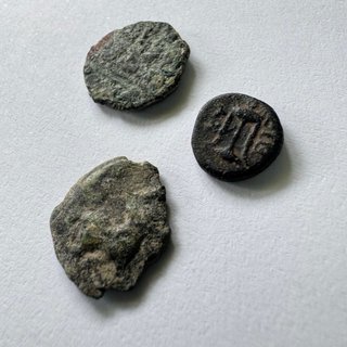 Lotto di monete romane, greche e iberiche