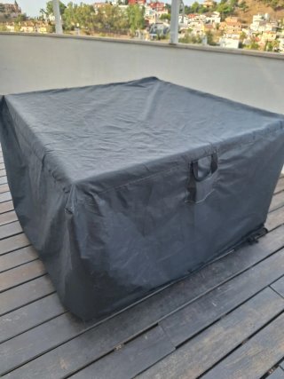 Mesa Terraza + 4 Sillas Fibra Sintética