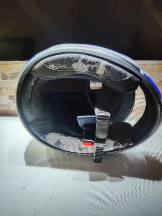 Casco de moto LS2 azul y blanco