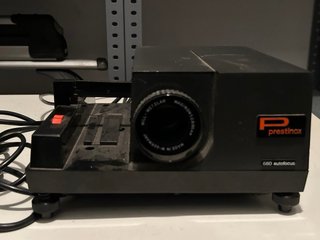 Proyector de diapositivas Prestinox Negro 680 AF