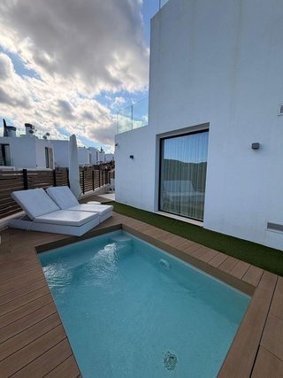 Casa adosada en alquiler en Cala Vedella - Cala Tarida - Cala Conta en Sant Josep de sa Talaia