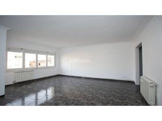 Piso en venta en Centre en Salt
