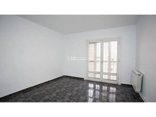 Piso en venta en Centre en Salt