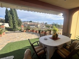 Chalet en venta en Finestrat pueblo en Finestrat