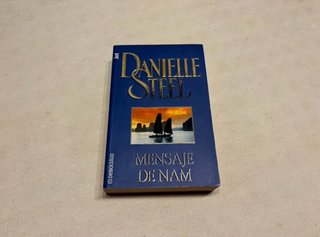 Libros JET DeBolsillo Danielle Steel