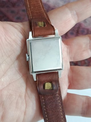 Orologio Lancyl Vintage con Cinturino in Pelle