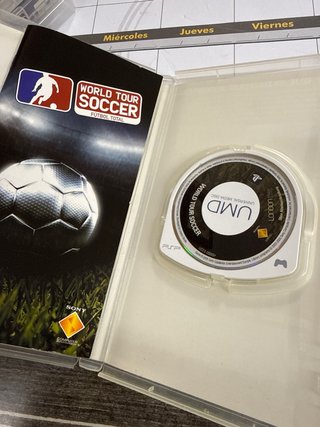 Lote 4 juegos PSP Sony
