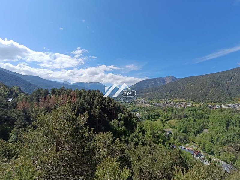 Land for sale in La Massana · 8 of 13