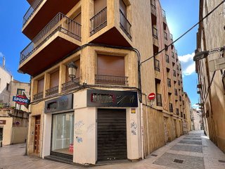 Local comercial en alquiler en Centre en Reus
