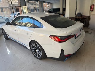 BMW i4 2023 "10000 km"