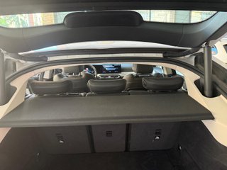 BMW i4 2023 "10000 km"