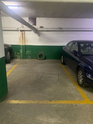 Garaje en venta en Centro en Vitoria-Gasteiz