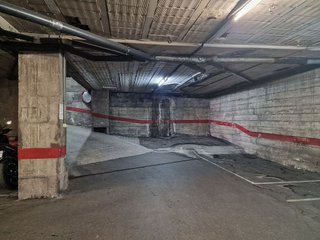 Garaje en venta en Eixample Nord – La Devesa en Girona