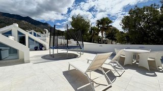 Casa pareada en alquiler en Sierra Blanca en Marbella