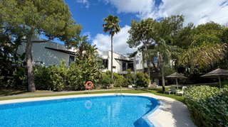 Casa pareada en alquiler en Sierra Blanca en Marbella