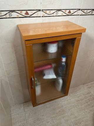Mueble de baño madera y cristal