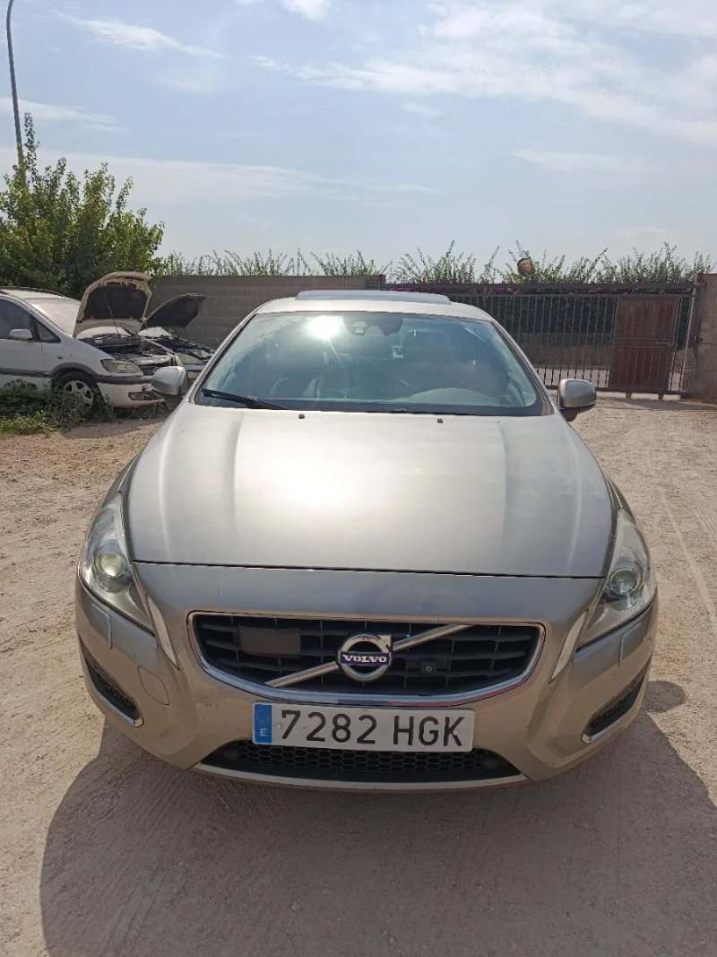 Volvo S60 T5 Summum 2011