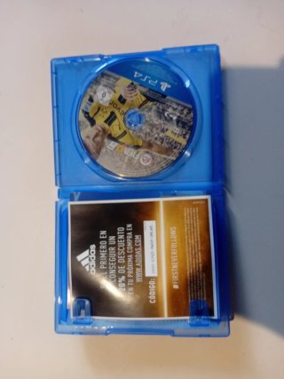5 Giochi PS4: FIFA, Watch Dogs, The Order, TT Isle