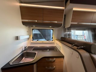 CITROEN JUMPER ADRIA  MATRIX 670 SP AXESS