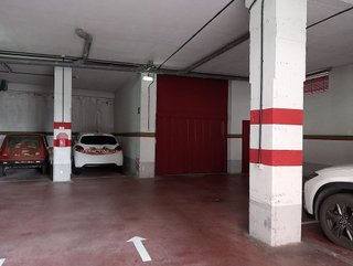 Garaje en venta en Ciudad Naranco en Oviedo