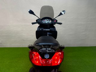 PIAGGIO X7 EVO 300