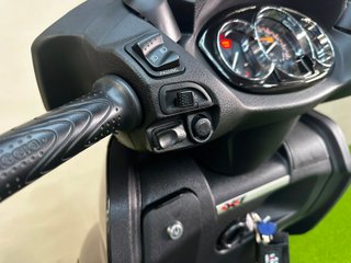 PIAGGIO X7 EVO 300