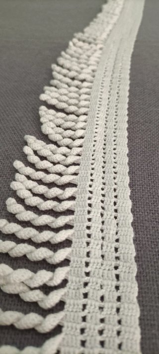 Fleco artesanal crochet blanco