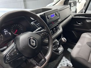 Renault Trafic Combi 9 Energy Blue dCi 88 kW