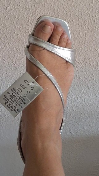 Sandalias plateadas F&D Moda Shoes