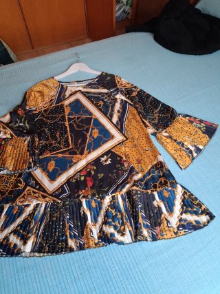 Vestido estampado cadenas T. U.