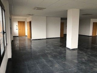 Oficina en alquiler en Instituts - Universitat en Lleida